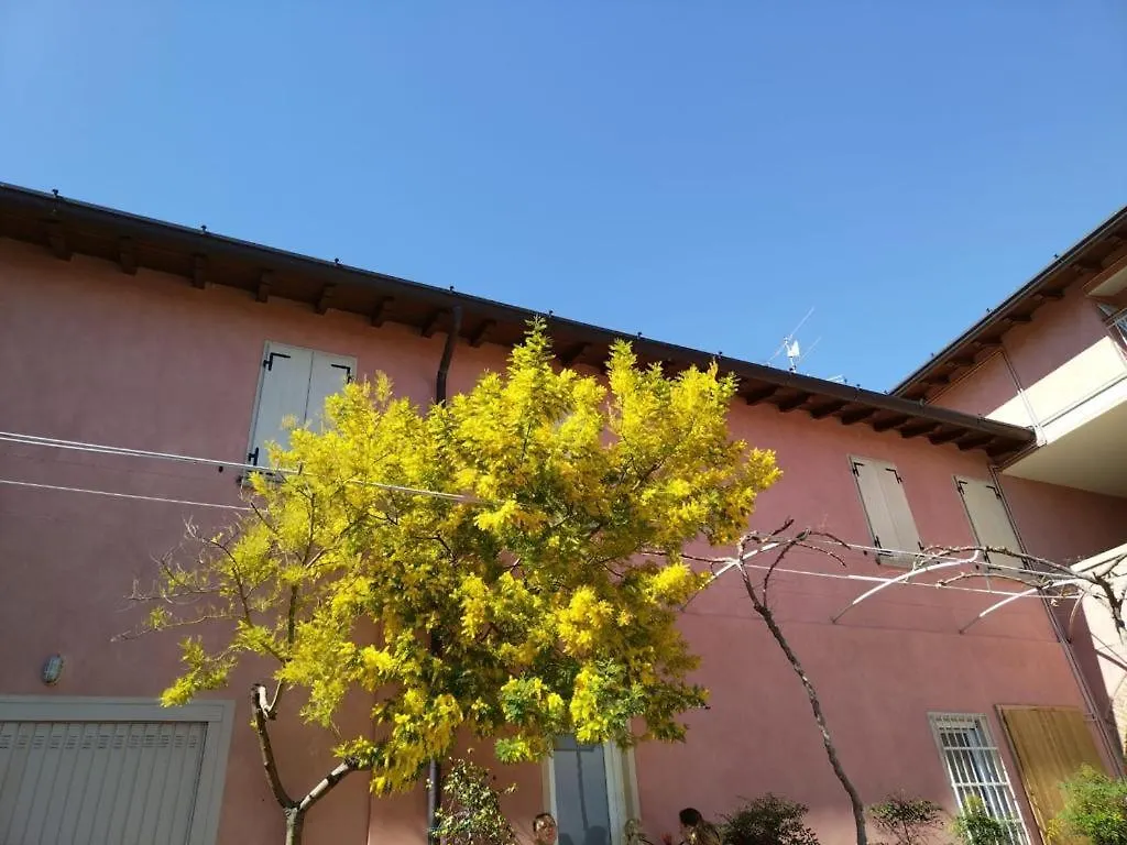 Borgo Al Sole By Garda Facilities Aparthotel Puegnago del Garda